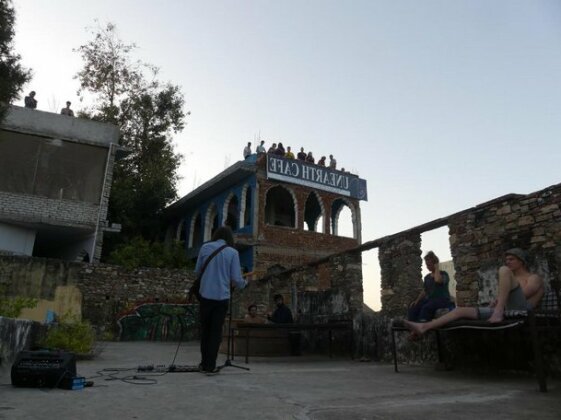 12 Monks Hostel - Photo4