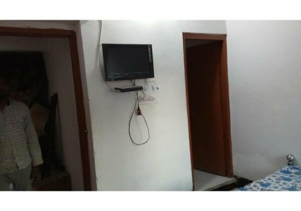 Budget rooms on VIP road - Photo4