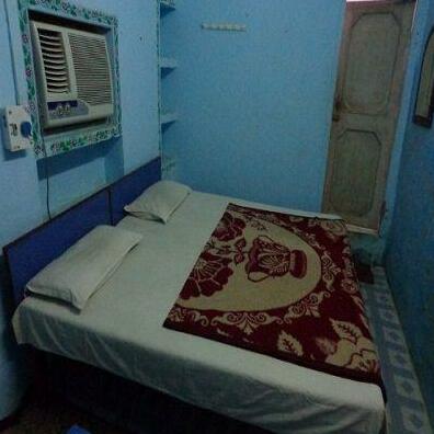 Hotel Krish Palace - Photo2