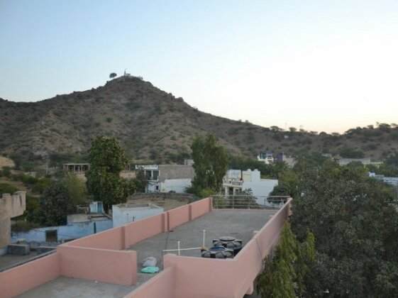 Hotel Madhuban Palace - Photo3