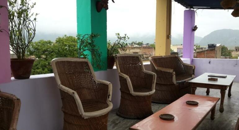Hotel Poonam Pushkar - Photo3