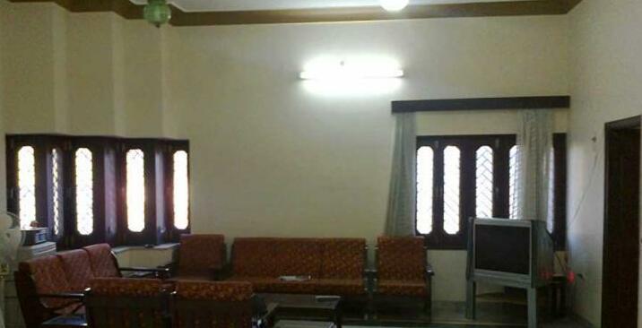 Hotel Ram Kuti - Photo4