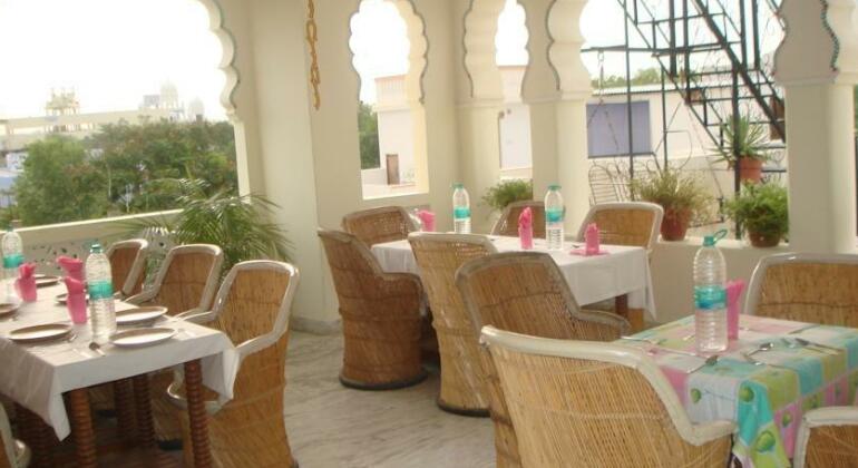 Hotel Ratan Haveli - Photo2