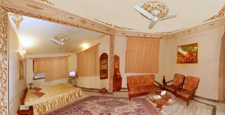 Hotel Teerth Palace - Photo4