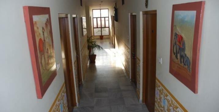 Hotel Teerth Palace - Photo5