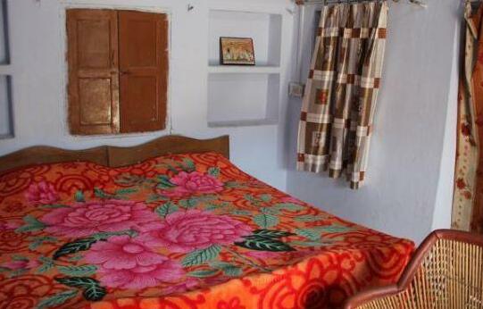 Mango Hard Rock Guesthouse - Photo2