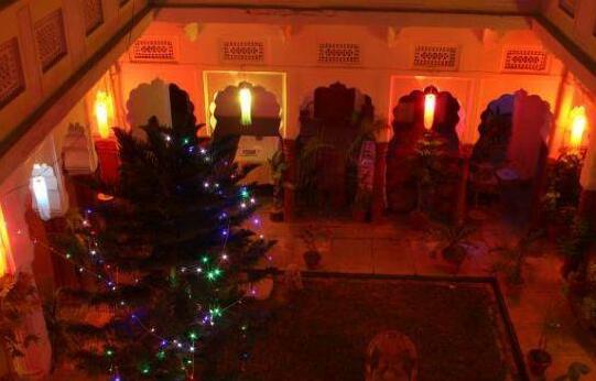 Mango Hard Rock Guesthouse - Photo3