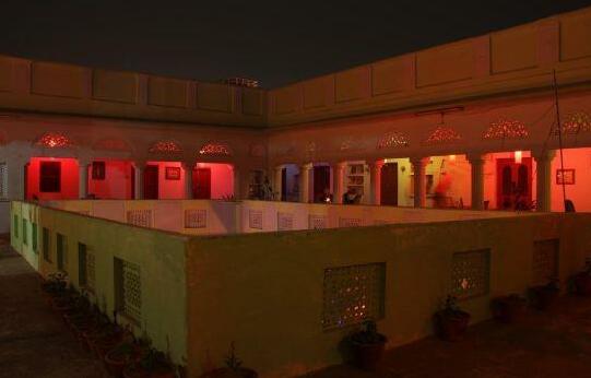 Mango Hard Rock Guesthouse - Photo4