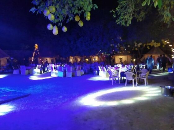 Neel Amar Camp & Restaurant - Photo3