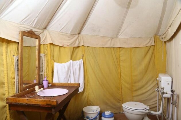 Neel Amar Camp & Restaurant - Photo4
