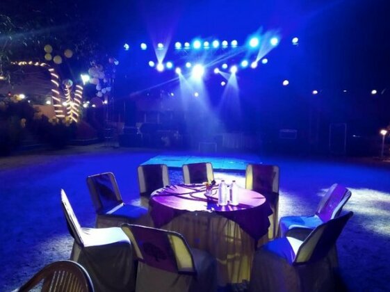 Neel Amar Camp & Restaurant - Photo5