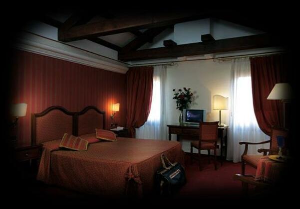 Prafful Palace - Photo2