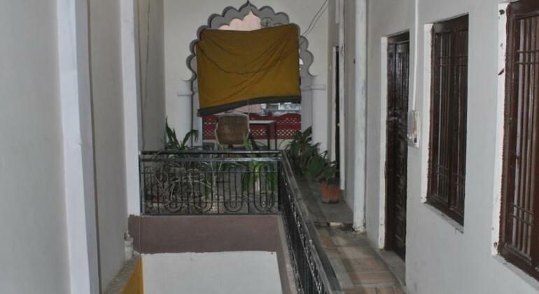 Priya Guest House - Photo2