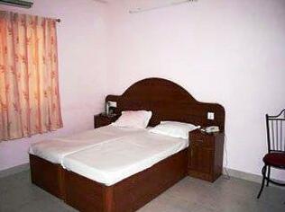 Sai Heritage Hotel - Photo4