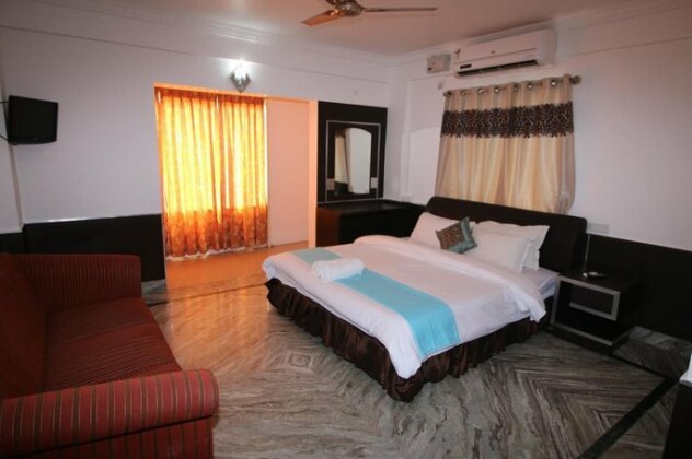 Sai Palace Inn Puttaparthi - Photo2