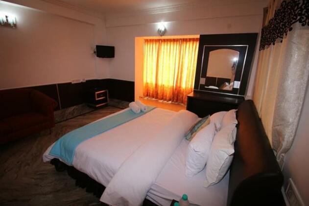 Sai Pavilion Hotel - Photo2