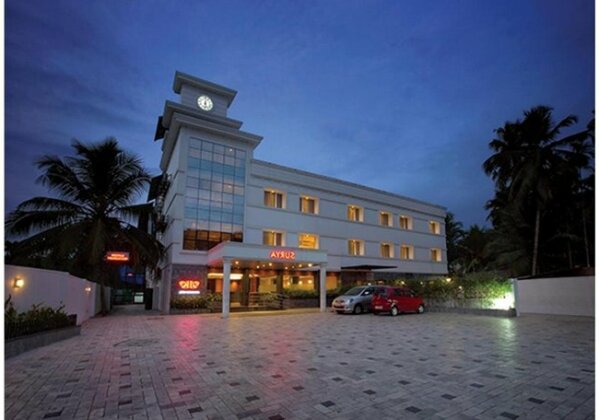 Hotel Surya Quilandi