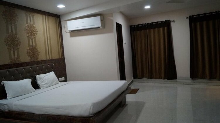 Hotel Imperial Arjun - Photo4
