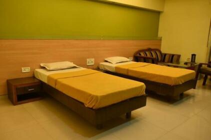 Hotel Poonam Raipur