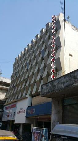  Photo 1