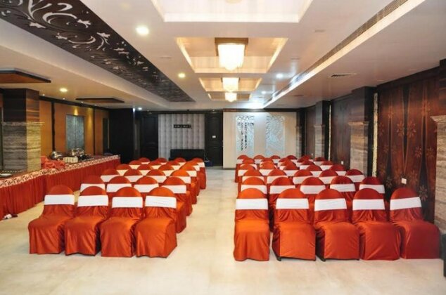 Simran Heritage Business Hotel - Photo3