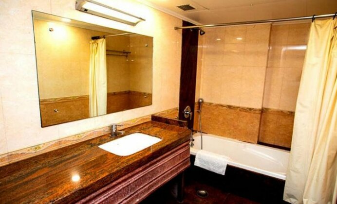 Simran Heritage Business Hotel - Photo4