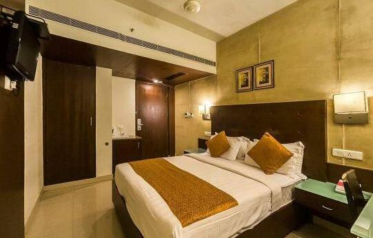 Hotel Jetty Grand - Photo4