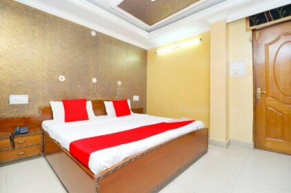 OYO 40176 Hotel Daulat Regency