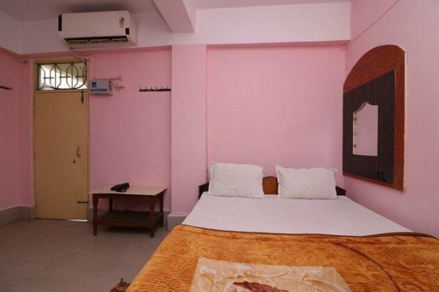 SPOT ON 40838 Hotel Ratnagiri SPOT - Photo2