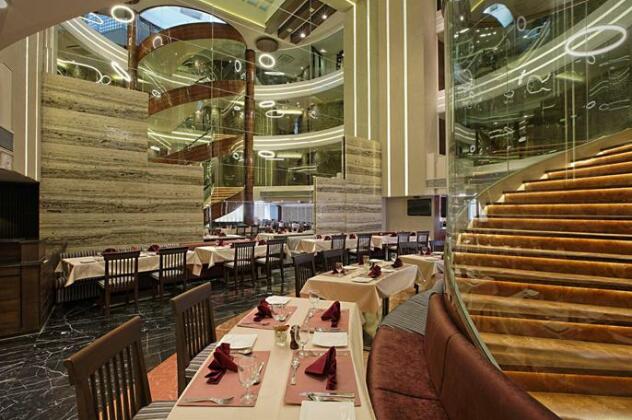 Bizz The Hotel - Photo2