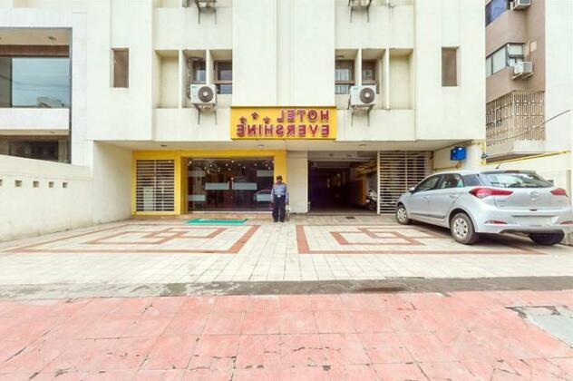 Evershine Hotel - Photo2