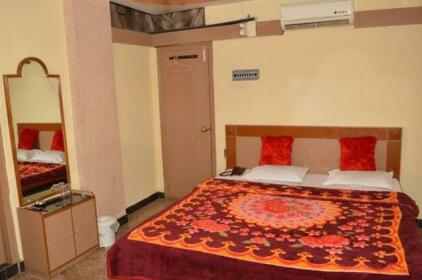 Hotel Ashwin & Guest House