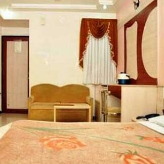Hotel Ever Krishna