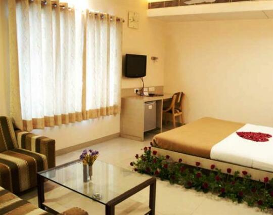 Hotel Harmony Rajkot - Photo4