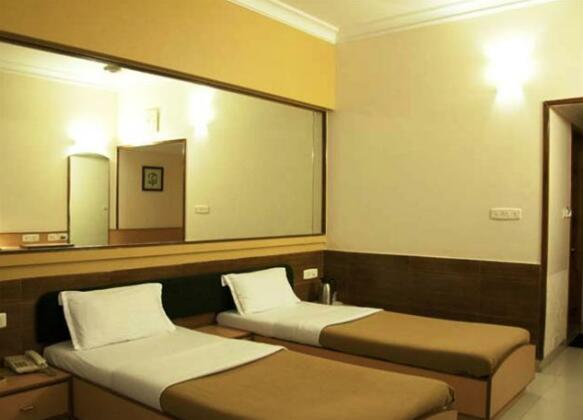 Hotel Harmony Rajkot - Photo5