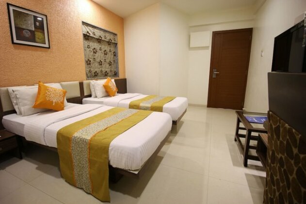 Hotel Jyoti Rajkot - Photo2