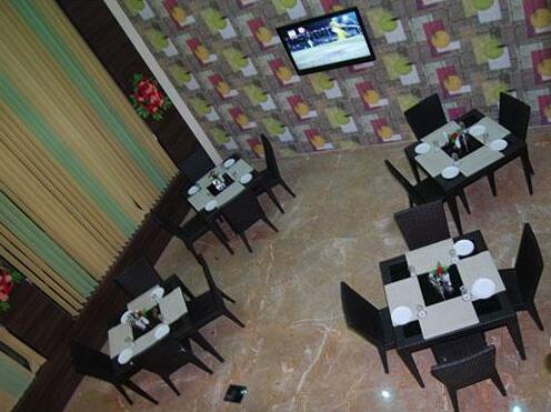 Hotel Leo Inn - Photo3