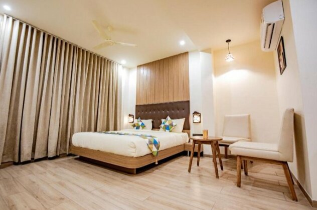 Hotel Nexus Rajkot