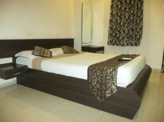 Hotel Park Inn Rajkot - Photo4