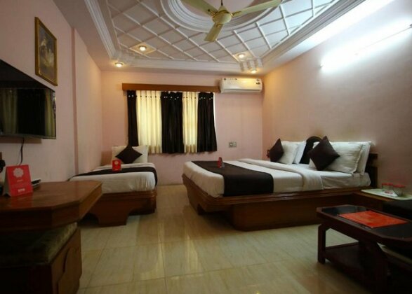 Hotel Upasana Rajkot - Photo3