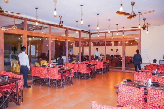 Mint Hotel Rajkot - Photo2