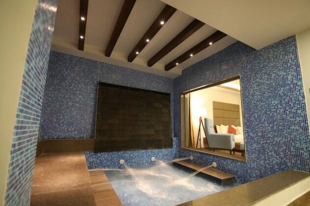 Motel The Village Resort MTV - Photo5