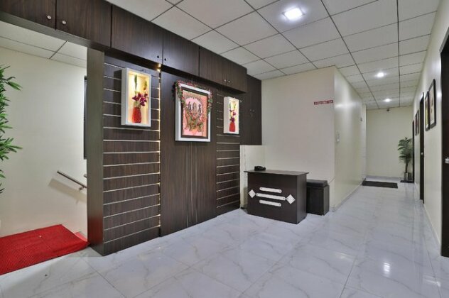 OYO 41062 Hotel Shiv Shakti - Photo2