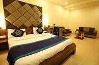 OYO Premium Limda Chowk I
