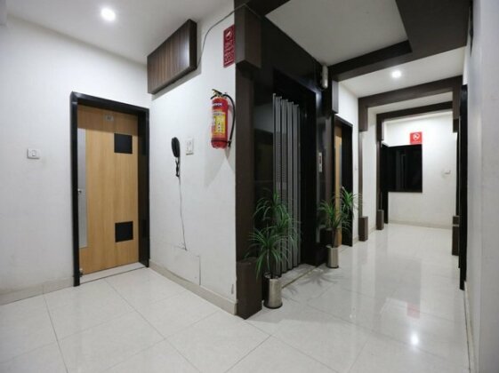 OYO Rooms Trikon Baug - Photo2