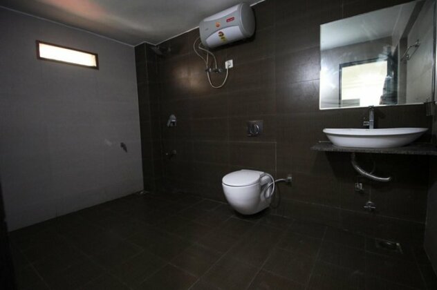 OYO Rooms Yagnik Road - Photo4