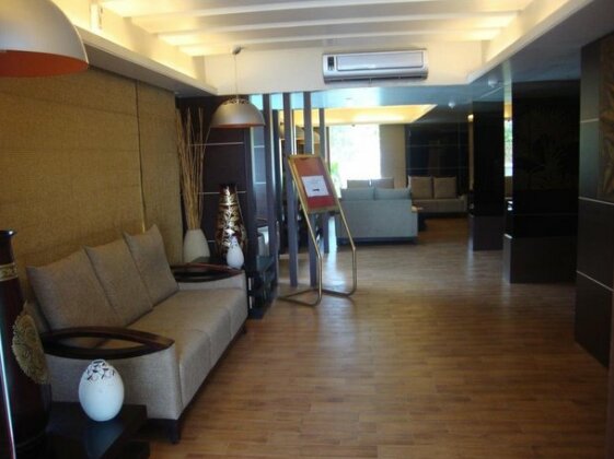 Regenta Central Rajkot - Photo5