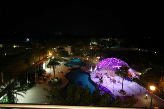 The Emerald Club - Photo2