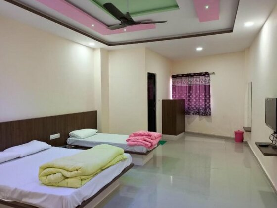 Hotel Plaza Inn Rajpipla