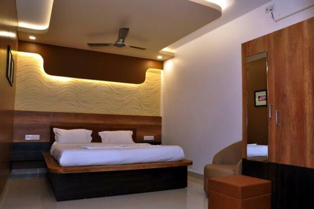 Hotel SDM Golden Tower - Photo5